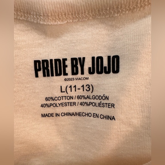 NWT LGBTQ Pride Cotton Cropped T-Shirt L (11-13) NWT - Picture 4 of 10